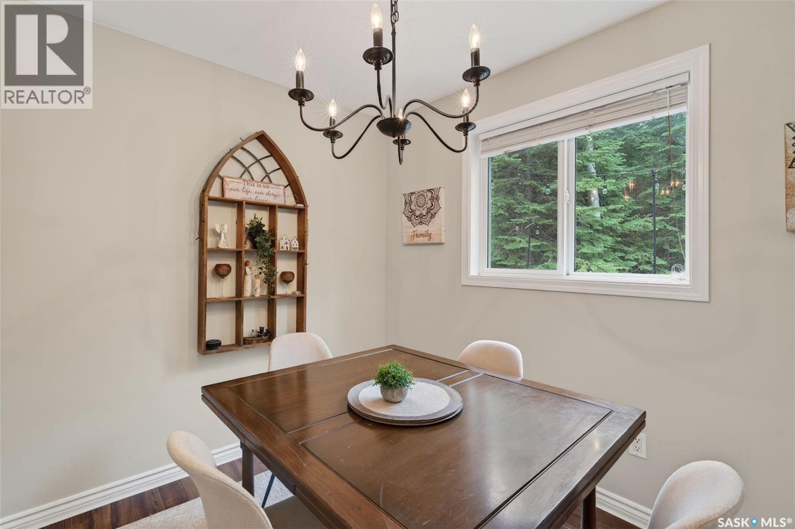 603 Marine DRIVE - 22