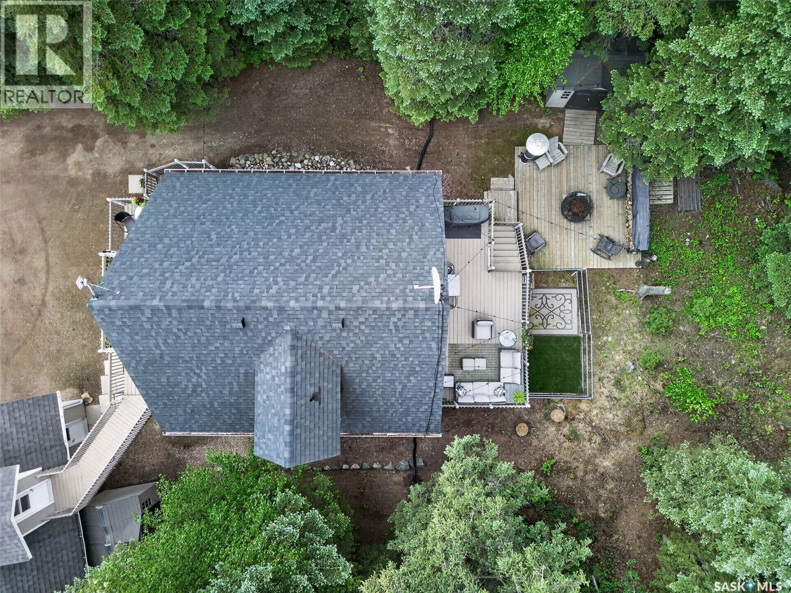 603 Marine DRIVE - 62