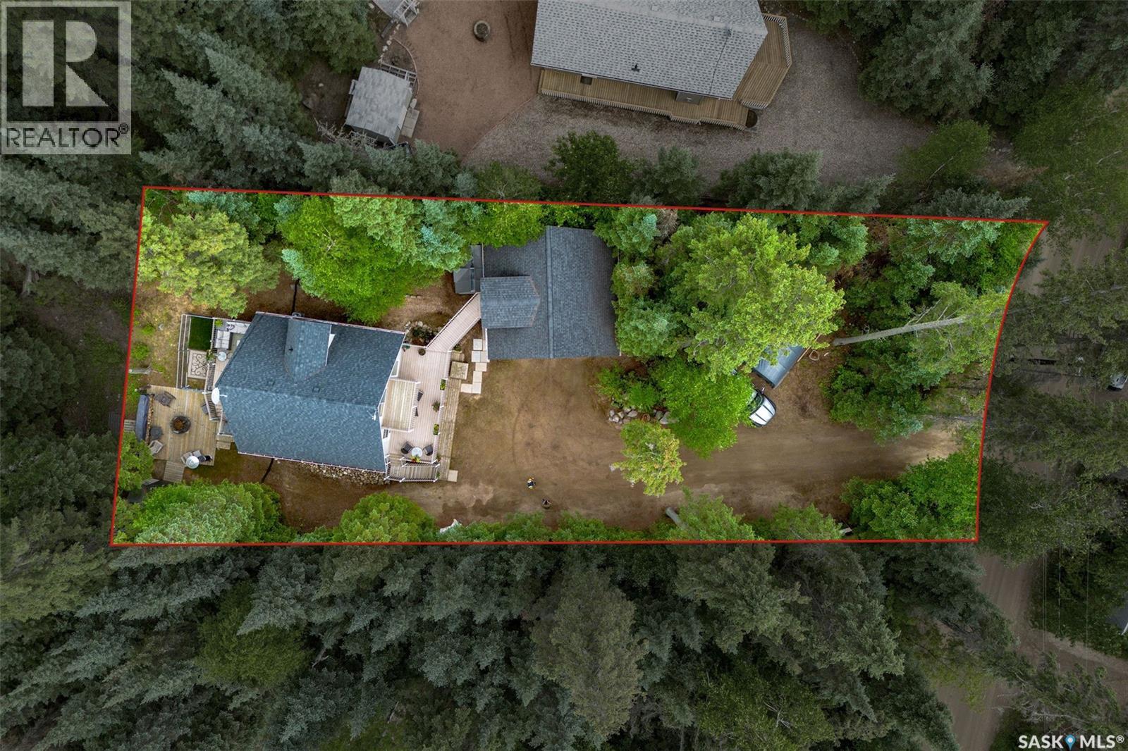 603 Marine DRIVE - 65