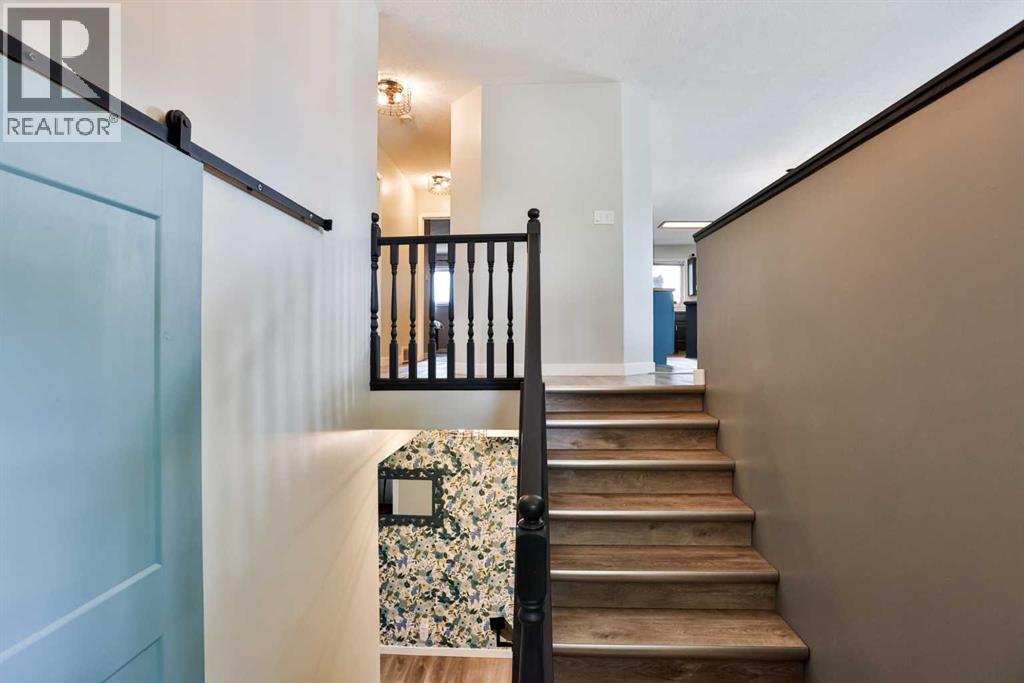 1102 24 Avenue - photo 3