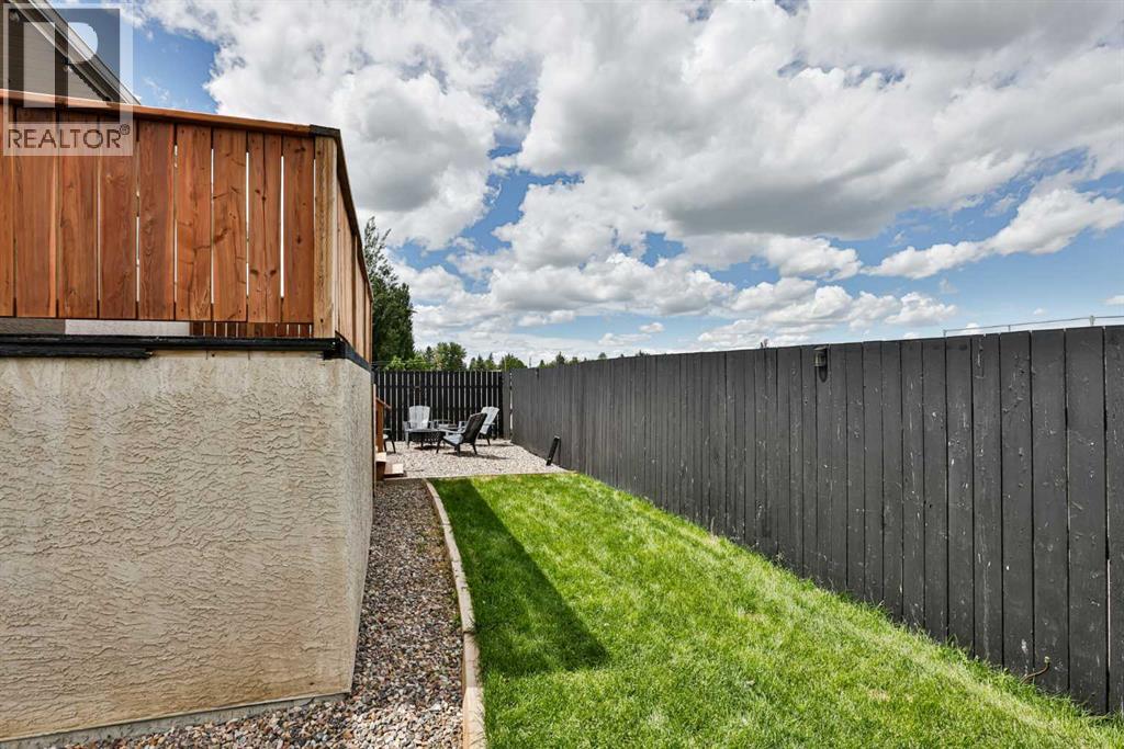 1102 24 Avenue — photo 24