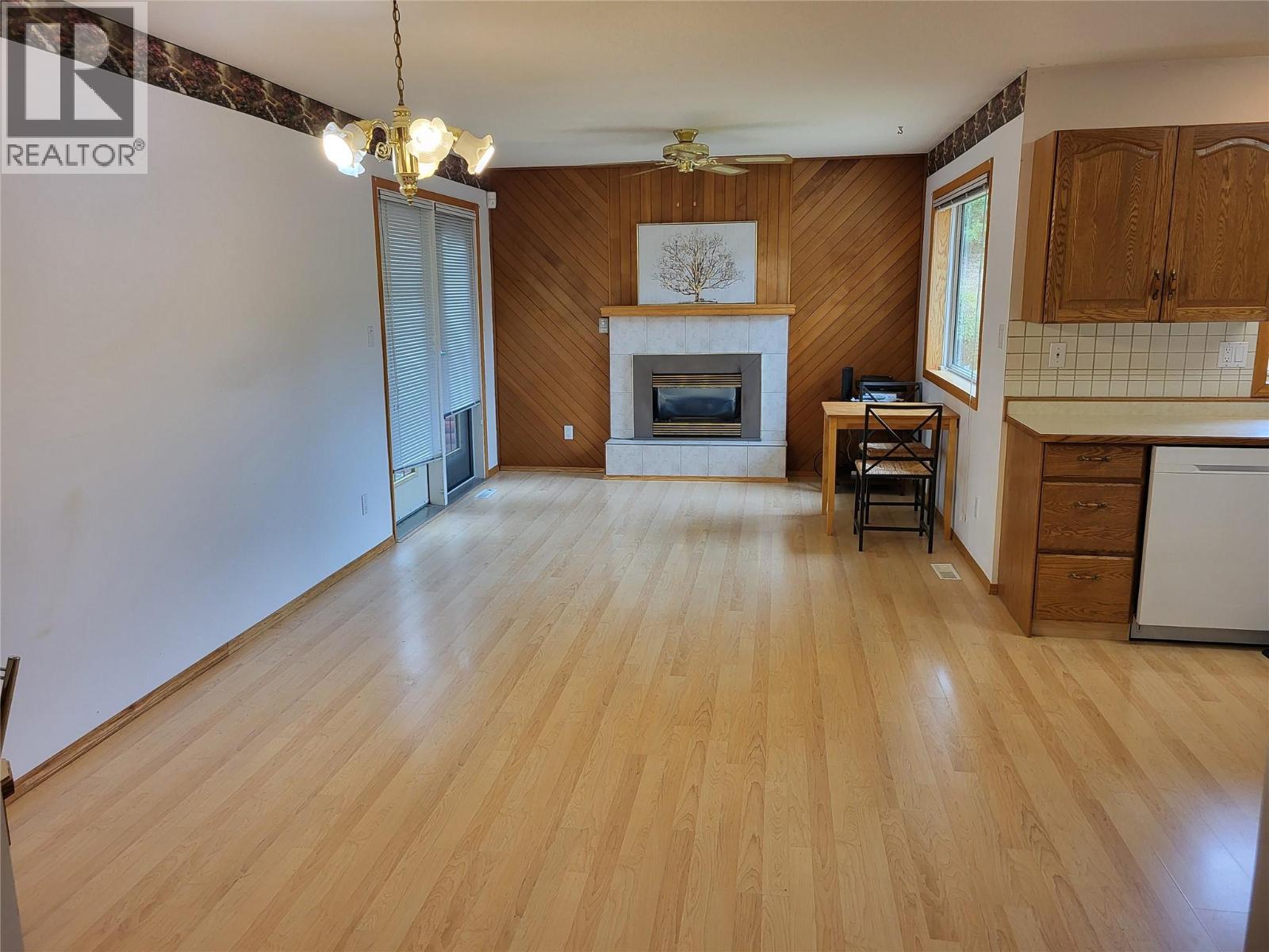 6184 Saint Martin Place - 6