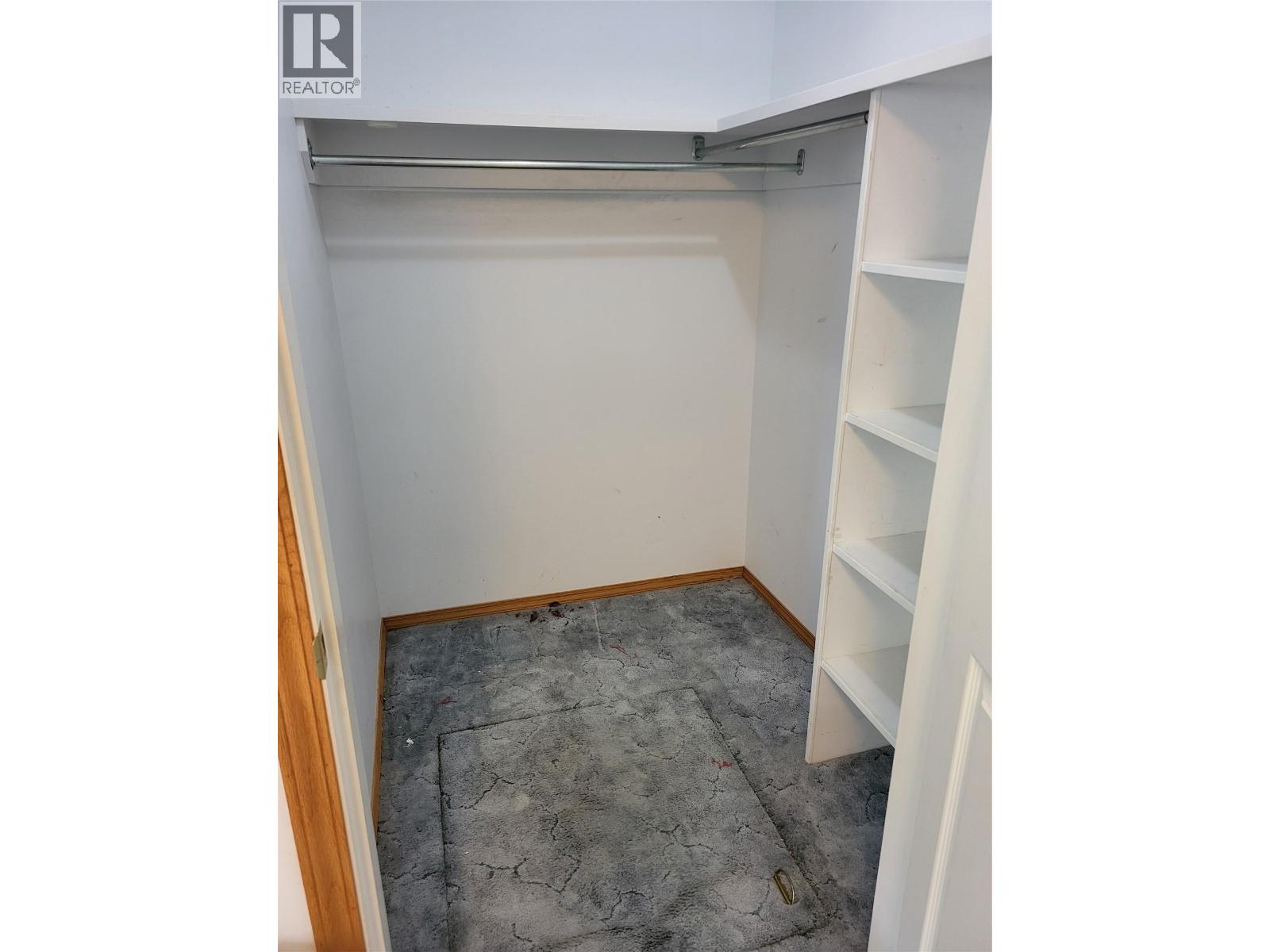 6184 Saint Martin Place - 11