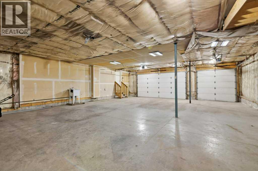6 Car Garage