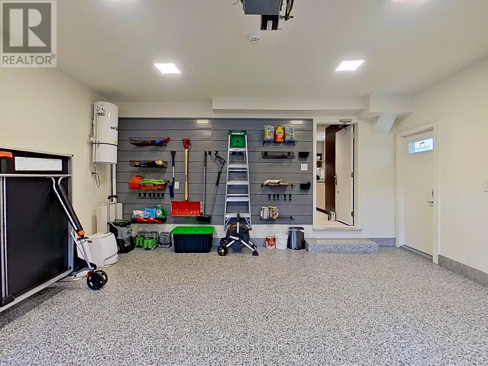 18 CHIPSTEAD ROAD - 50