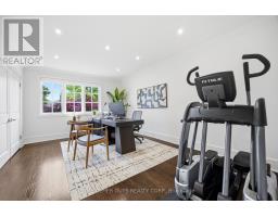 18 Chipstead Road, Toronto, ON M3B3E6 Photo 31