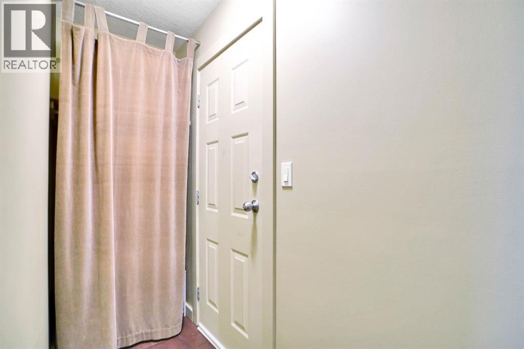 #405 823 19 Avenue SW - 17