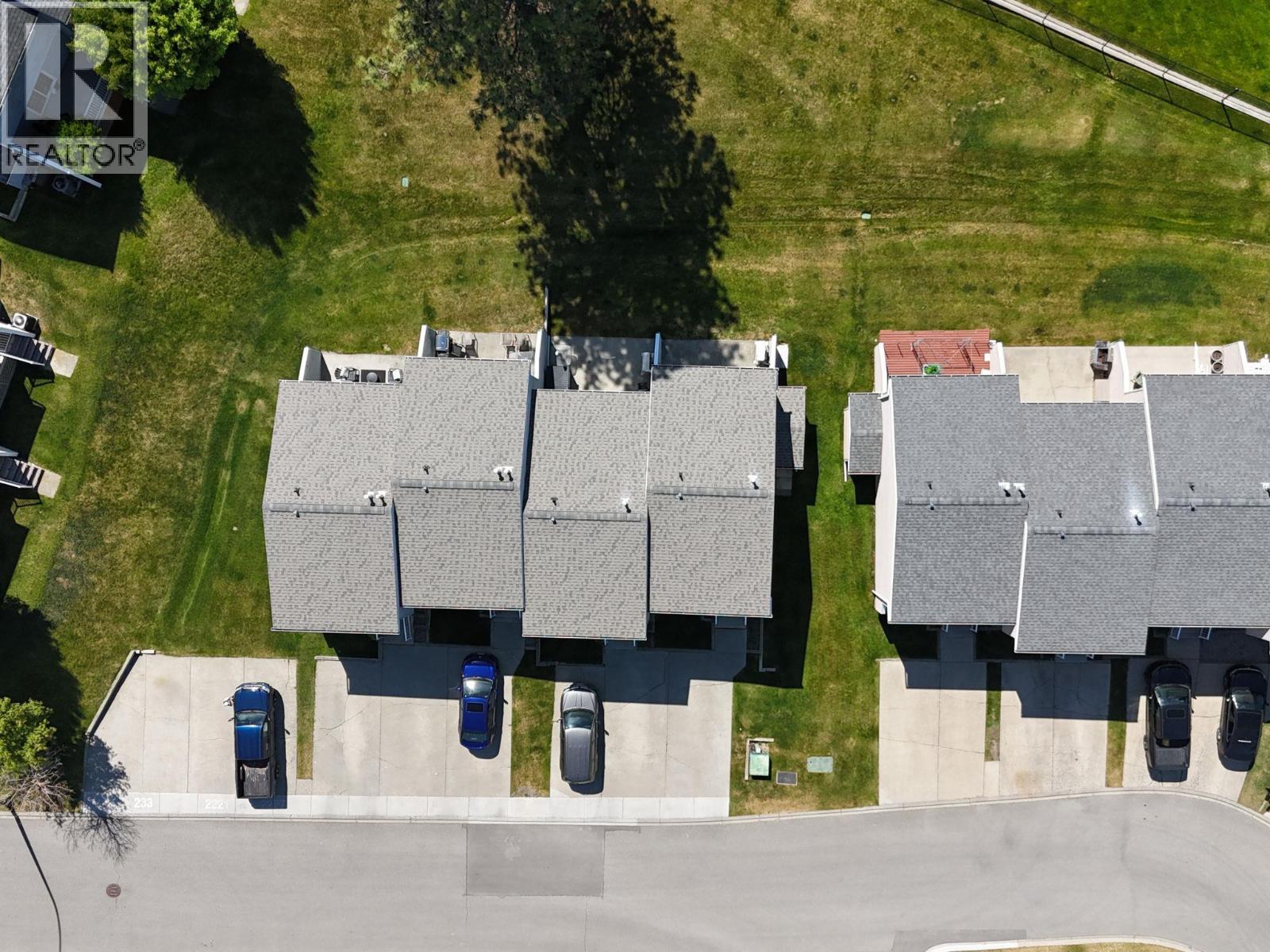 2221 3RD Street N - 4