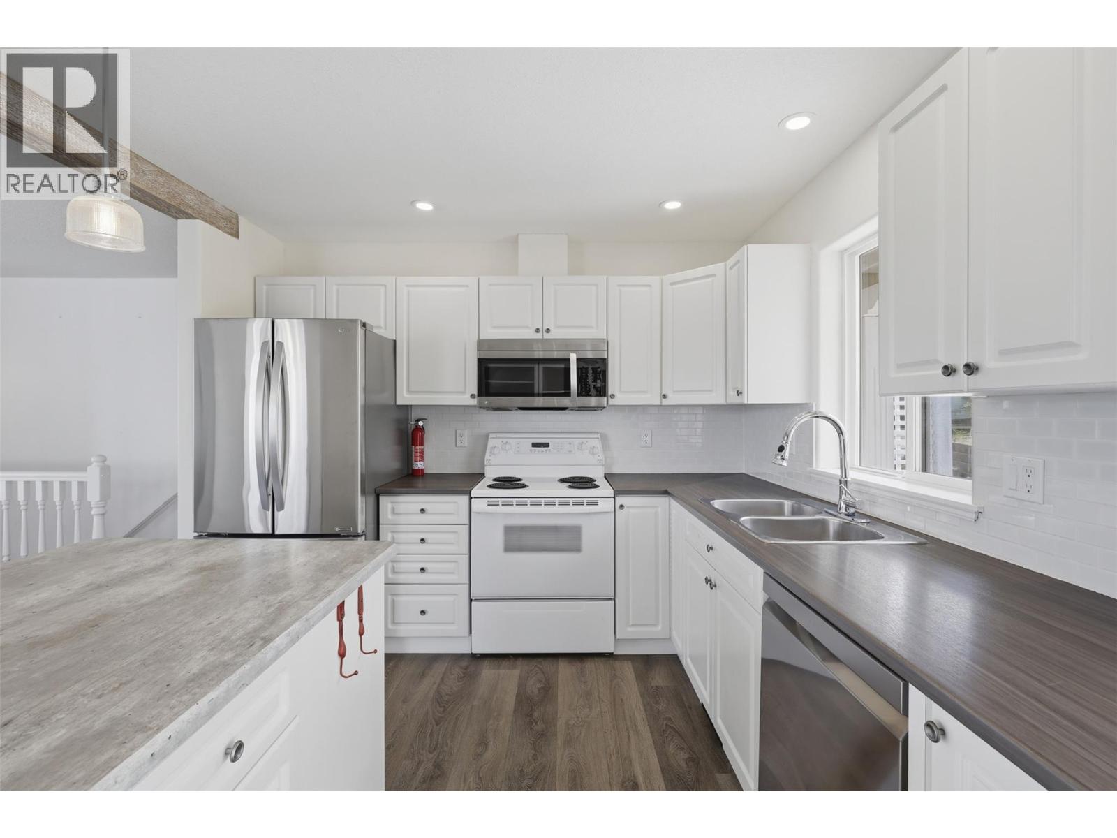 2335 Regent Place - 11