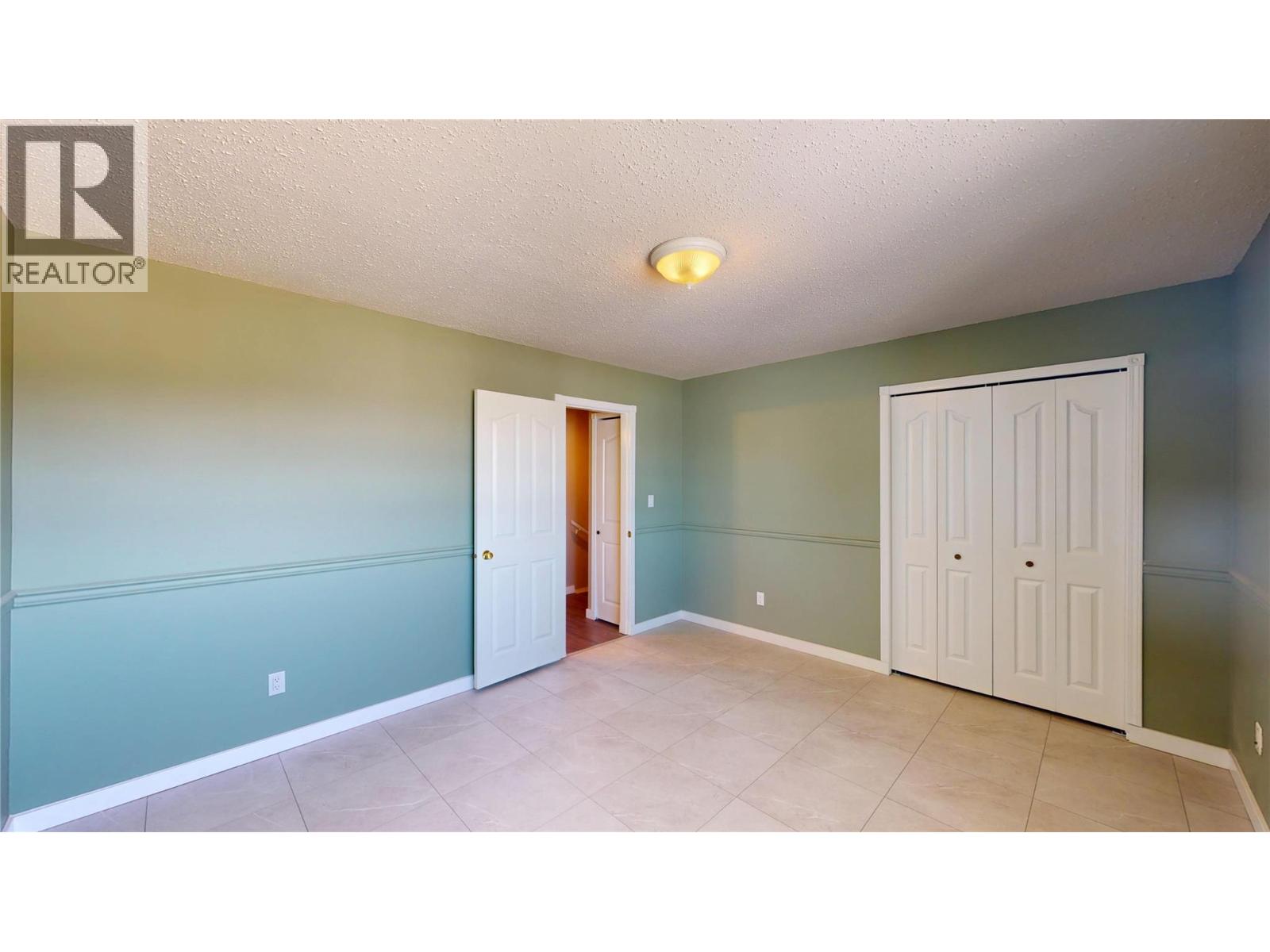 2221 3RD Street N - 19