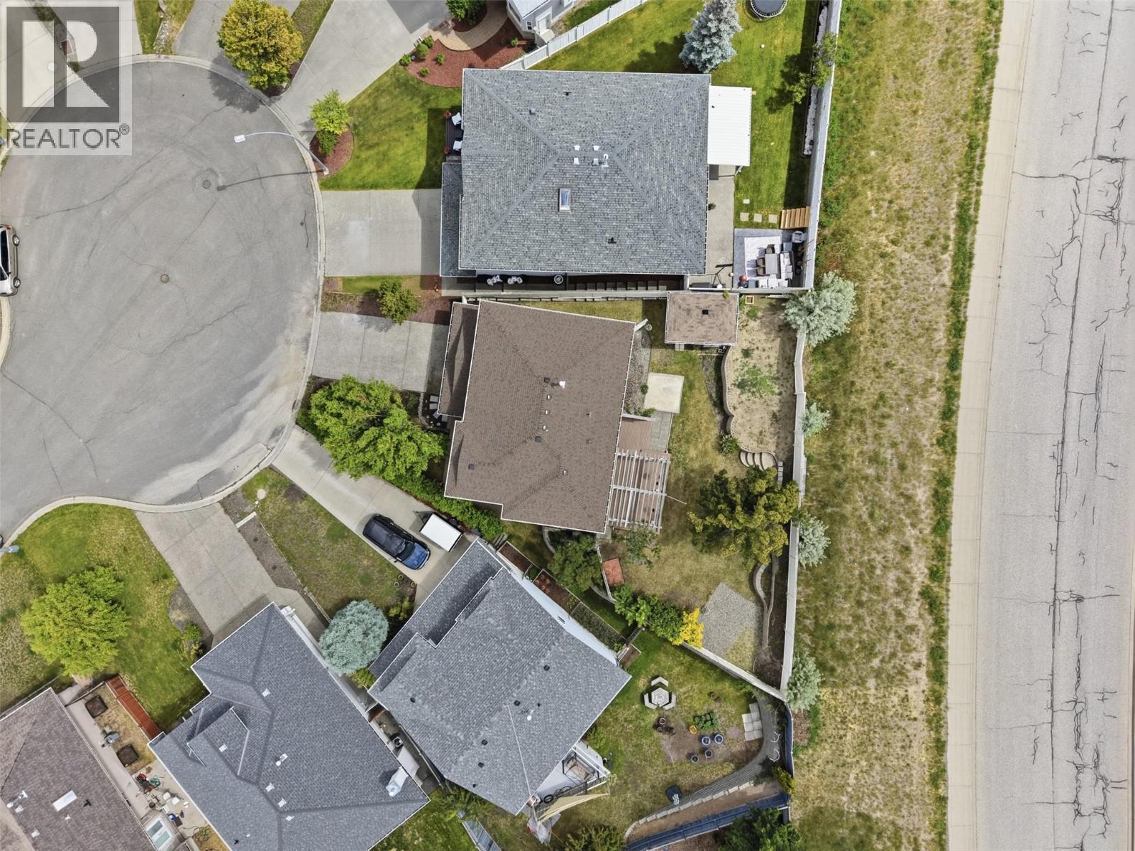 2335 Regent Place - 32