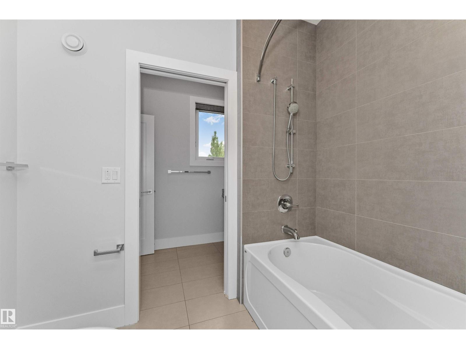 3310 WATSON BA SW — photo 39