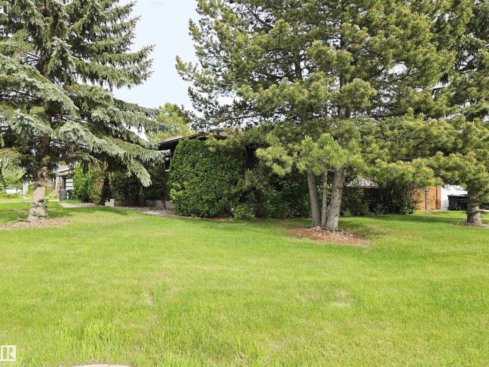 66 MILLER AV — photo 6