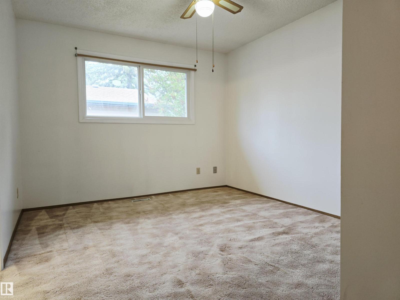 66 MILLER AV — photo 18