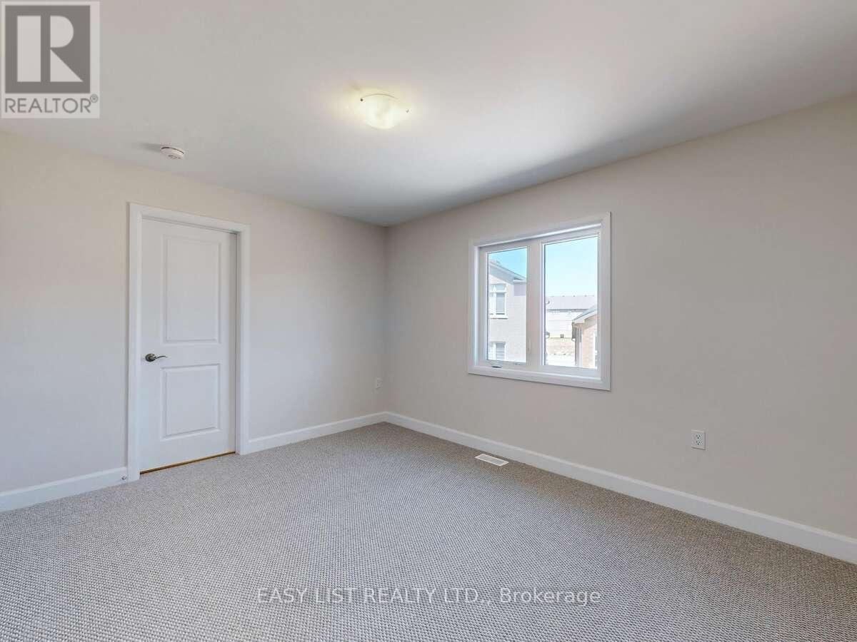 64 YORK DRIVE - 26