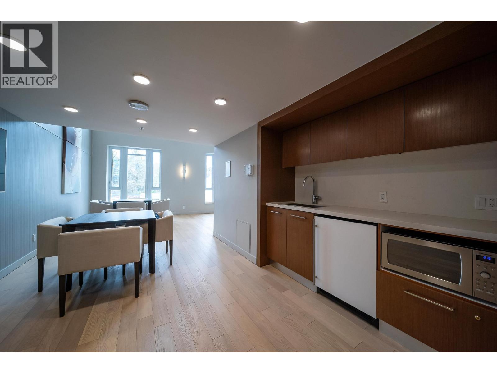 #1306-7333 MURDOCH Avenue, Richmond