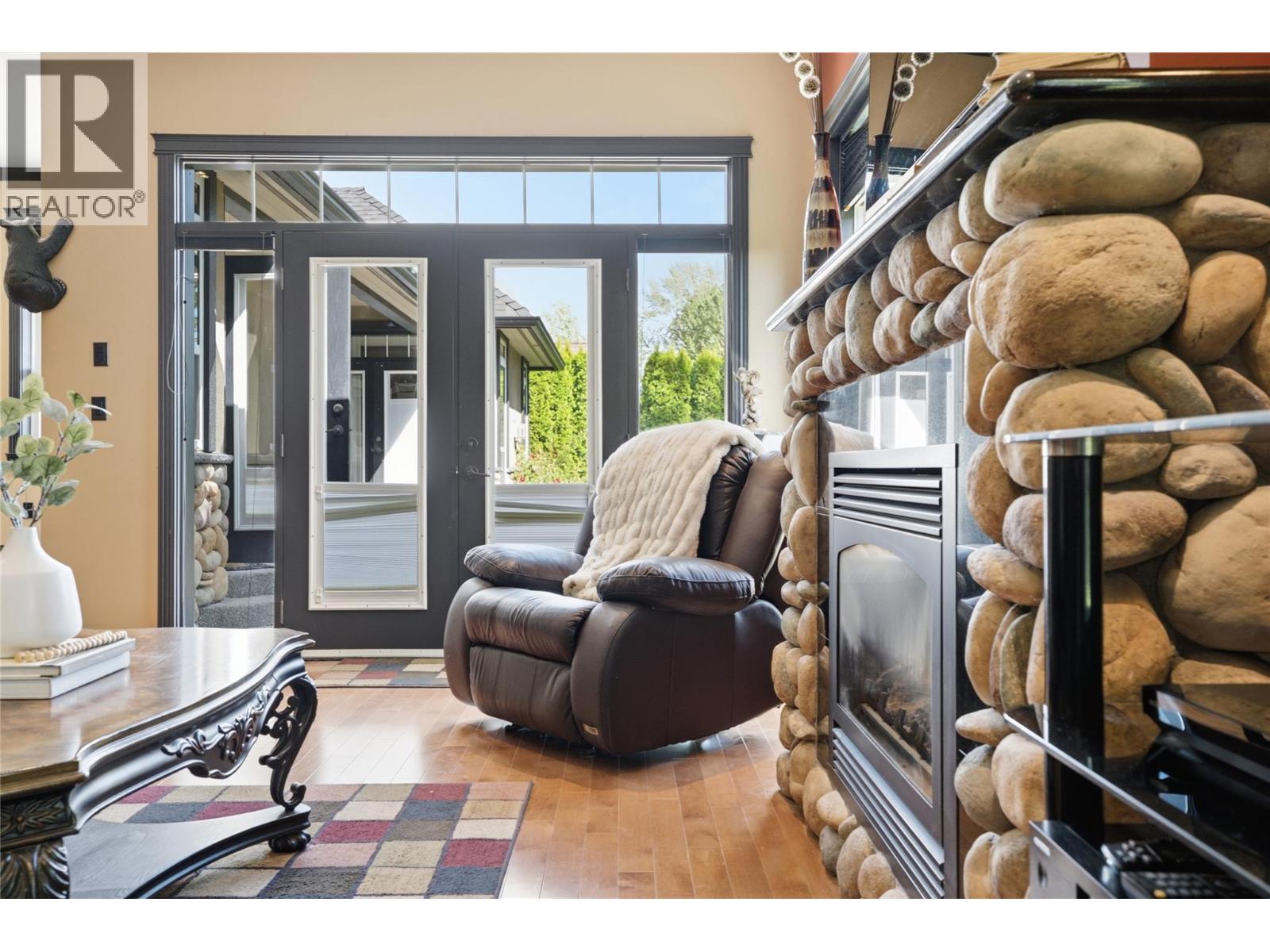 2206 Burgess Avenue - 23