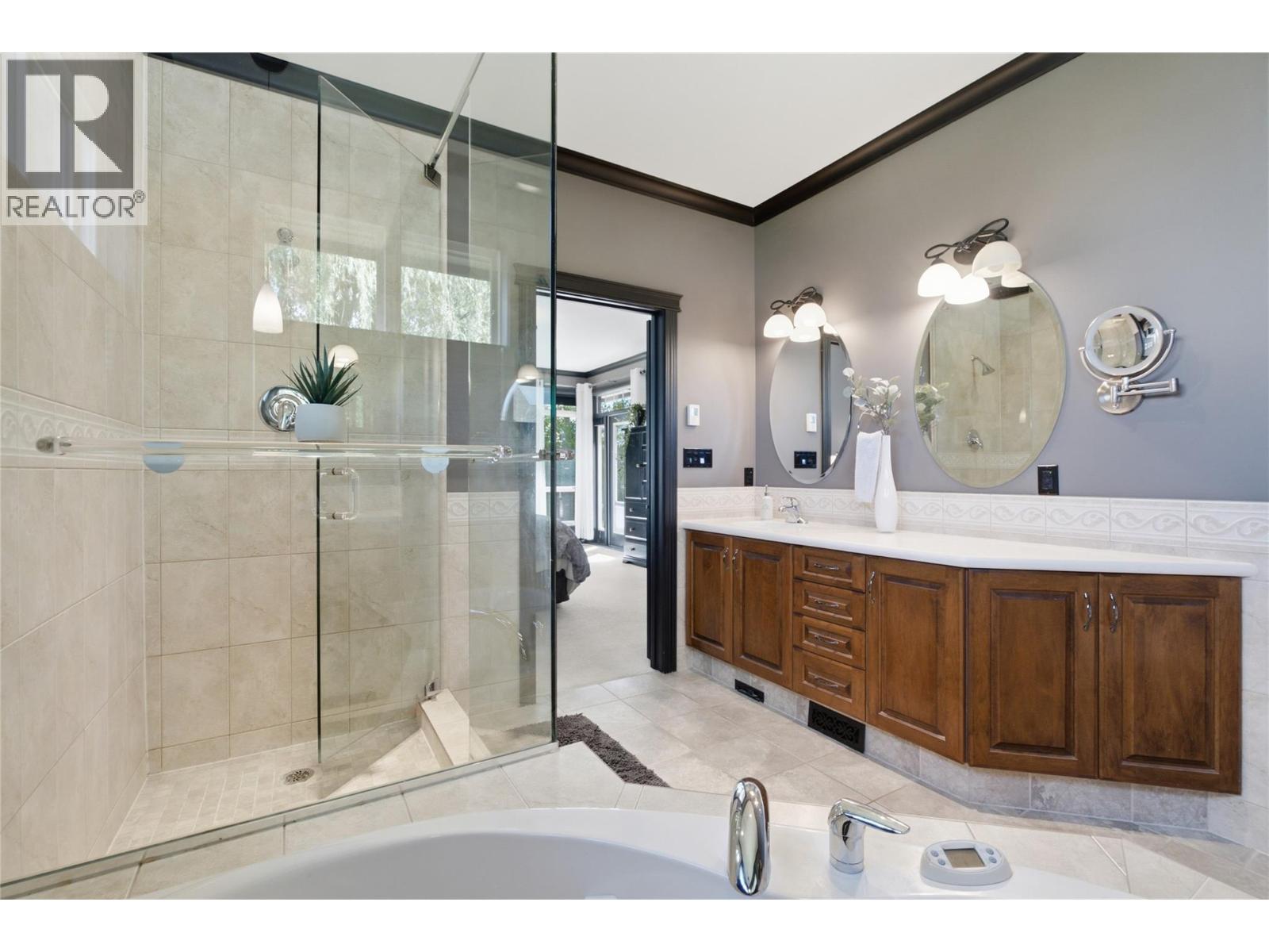 2206 Burgess Avenue - 40