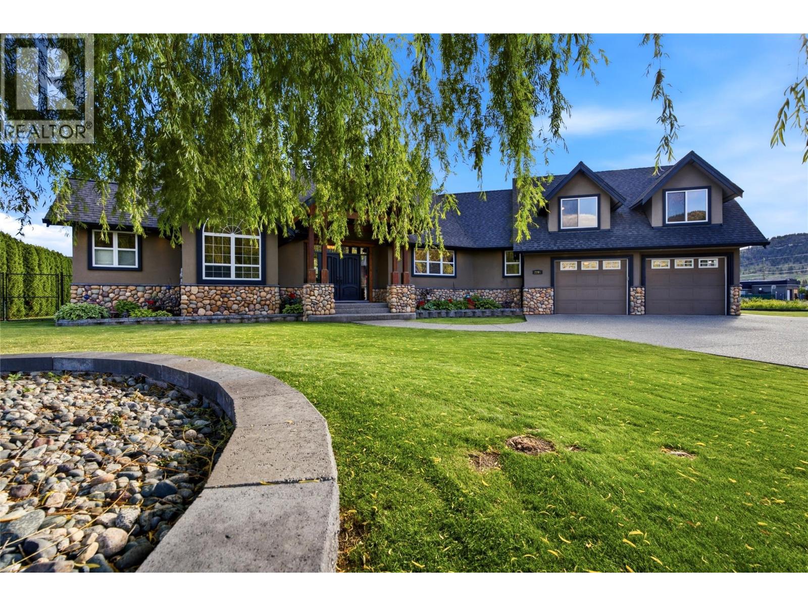 2206 Burgess Avenue - 83