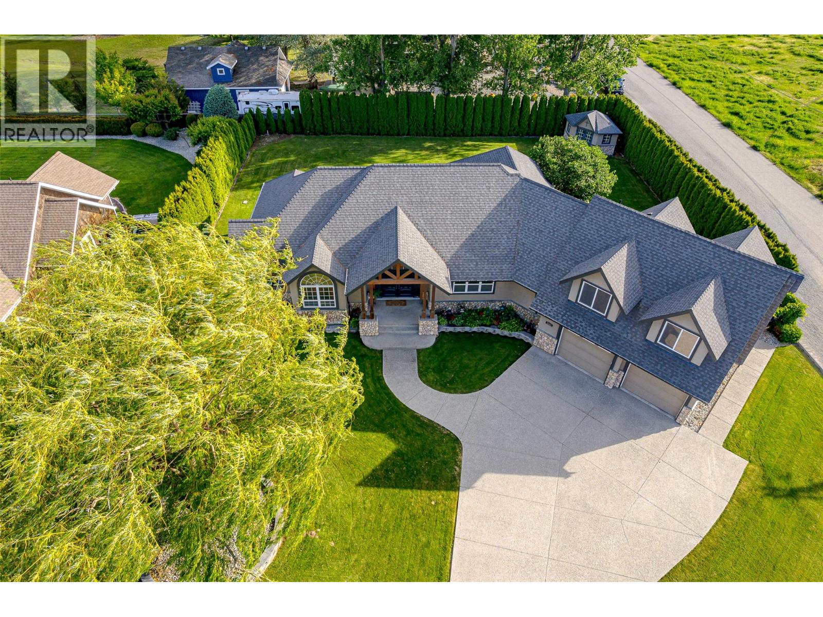 2206 Burgess Avenue - 94