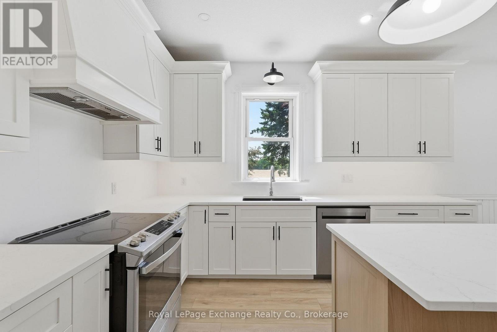174393 MULOCK ROAD - 15