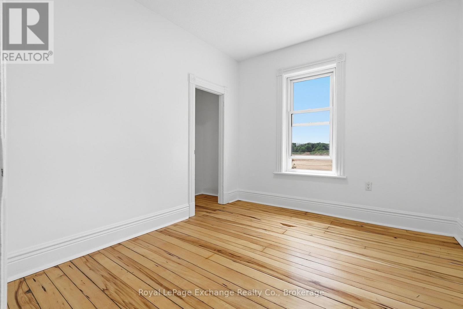 174393 MULOCK ROAD - 35