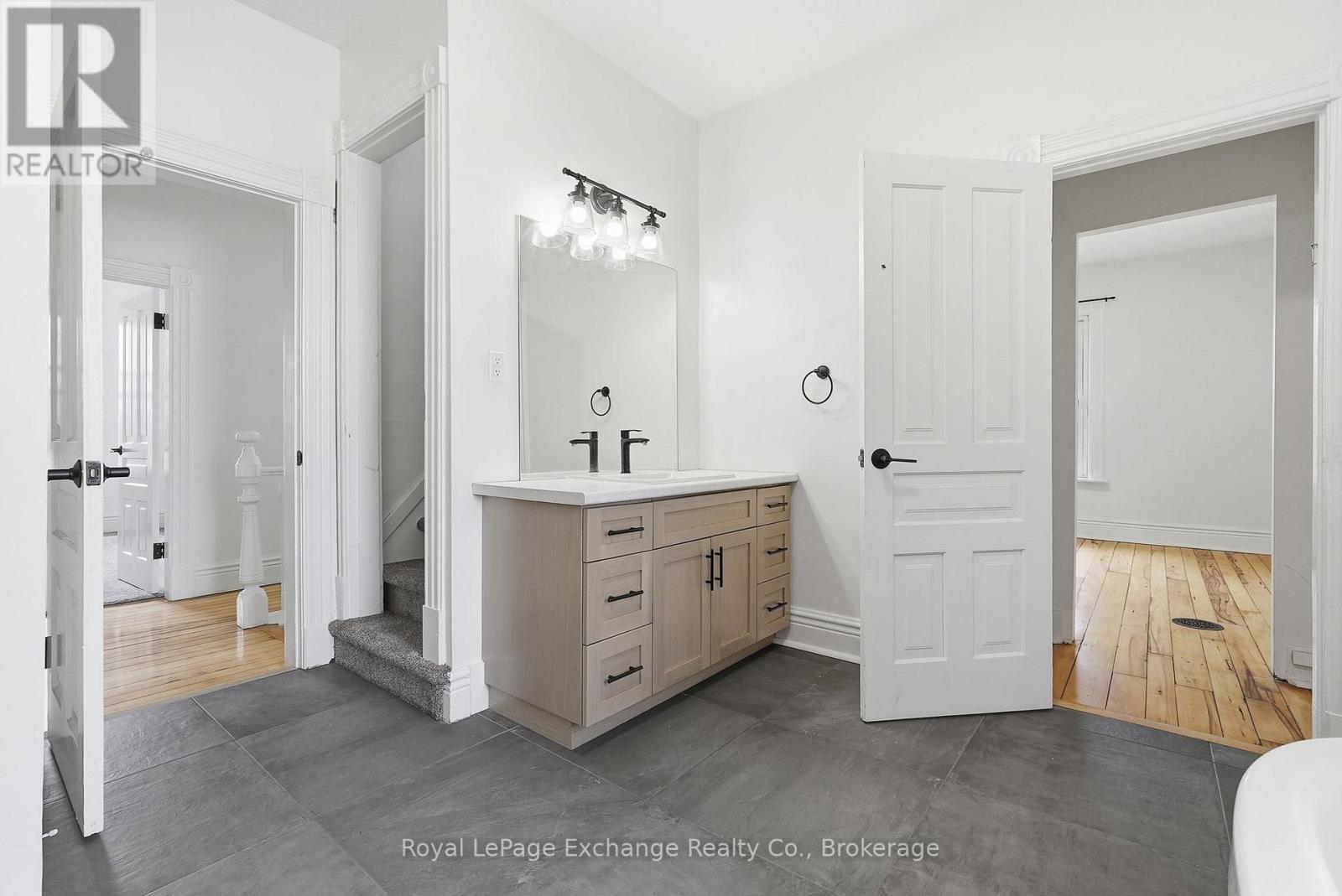 174393 MULOCK ROAD - 40