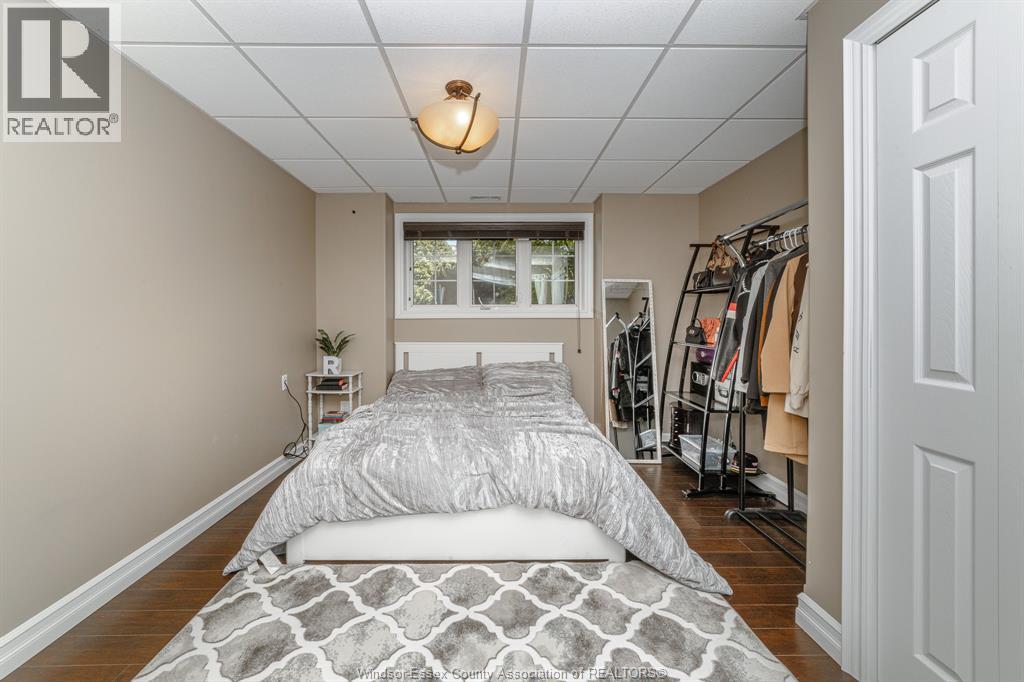 37 ANTONIO COURT - 18