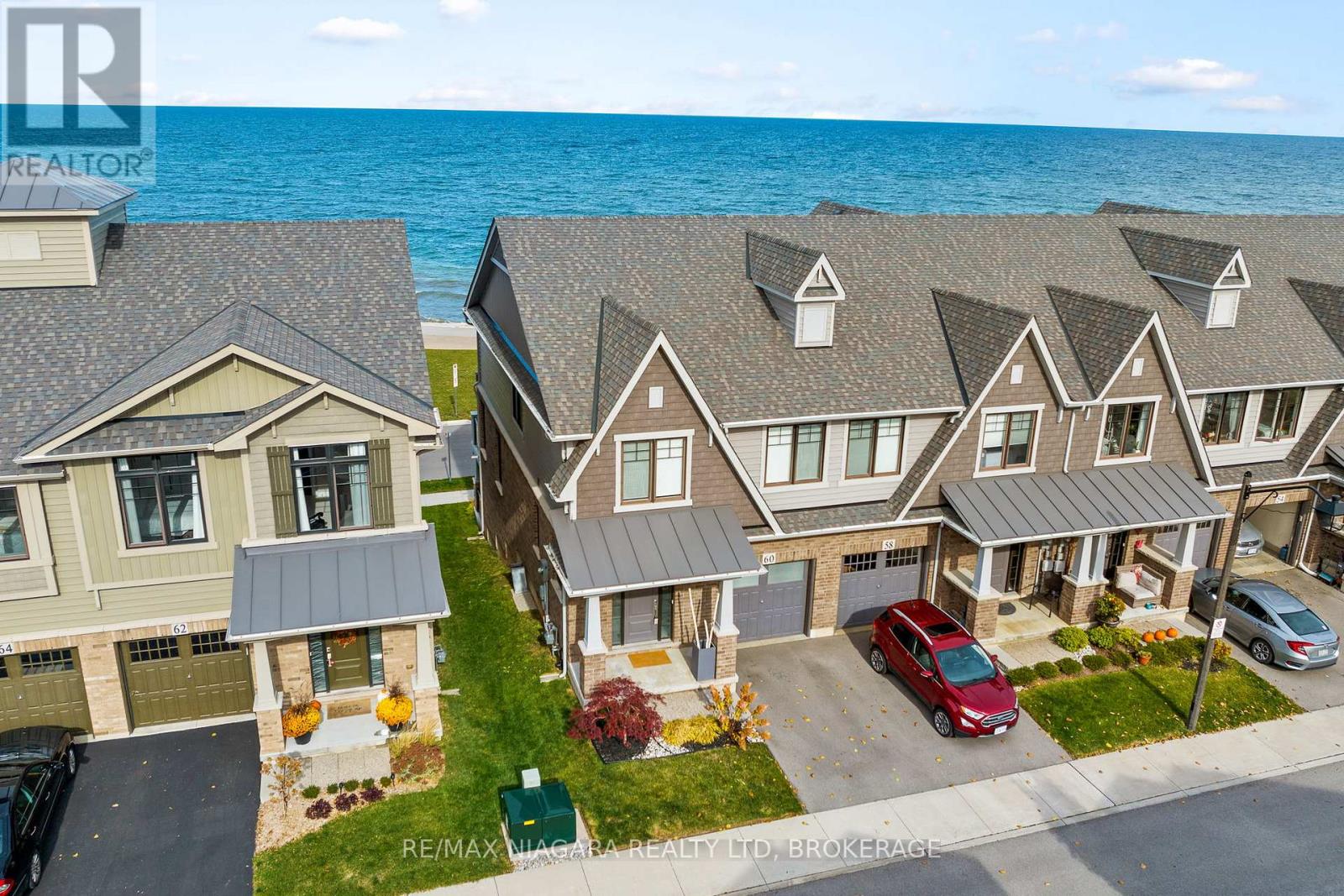 60 WATERVIEW LANE - 1
