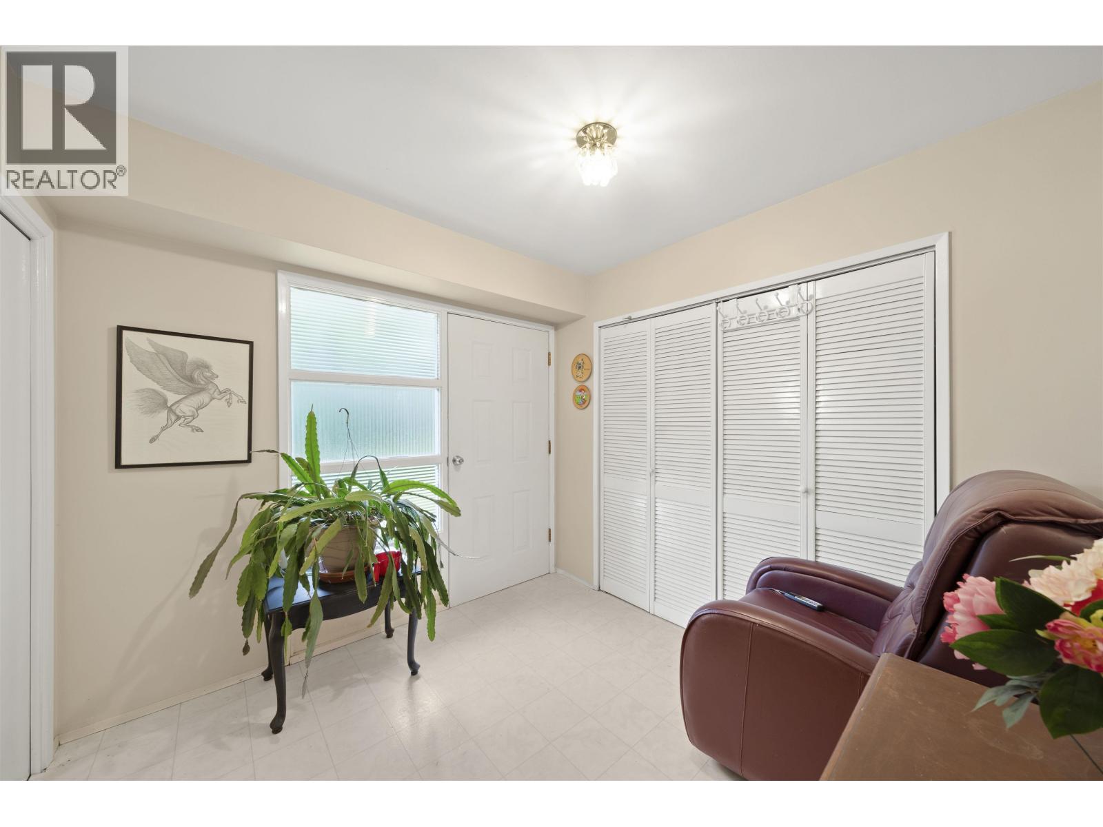 1553 55A STREET, Delta