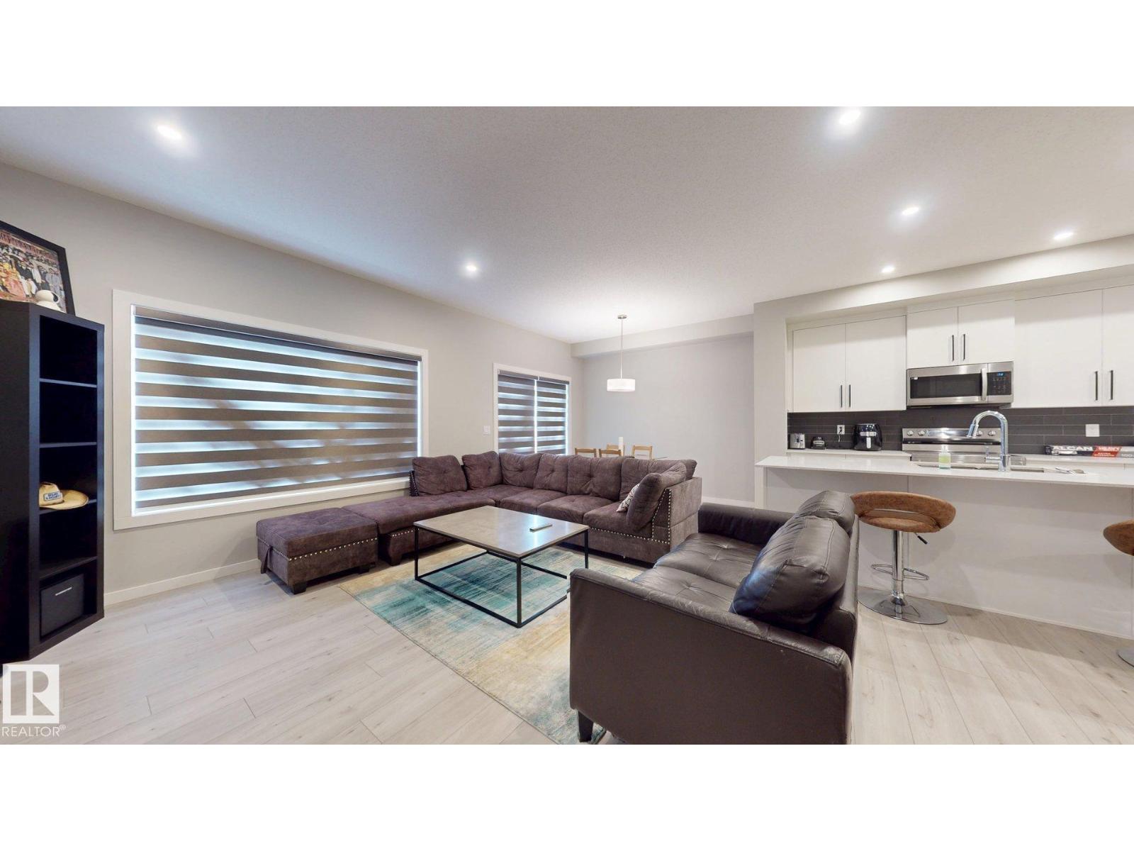 607 31 AV NW - 10