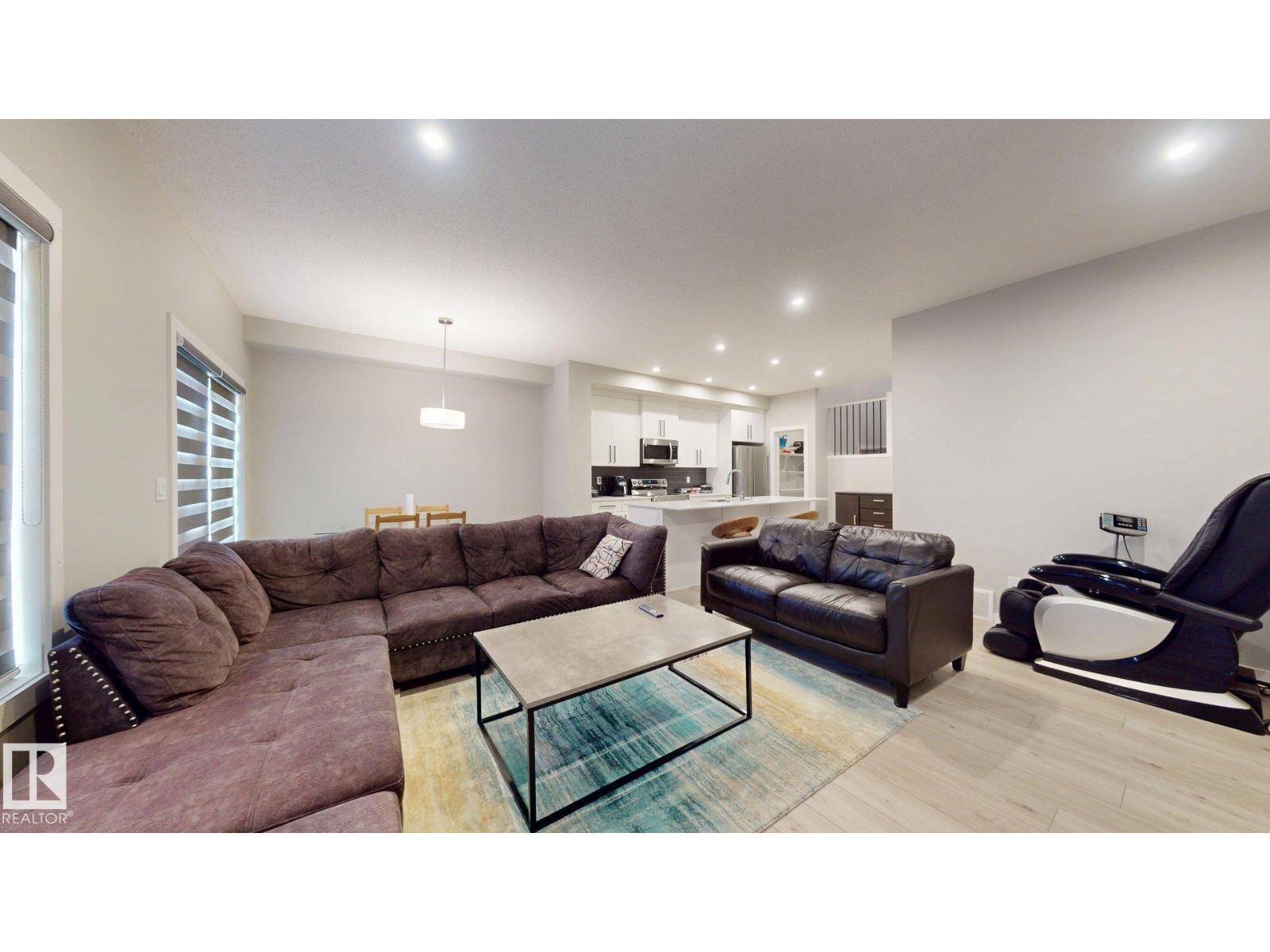 607 31 AV NW - 11