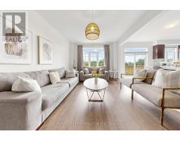 166 Ferragine Crescent, Bradford West Gwillimbury, ON L3Z4K1 Photo 9