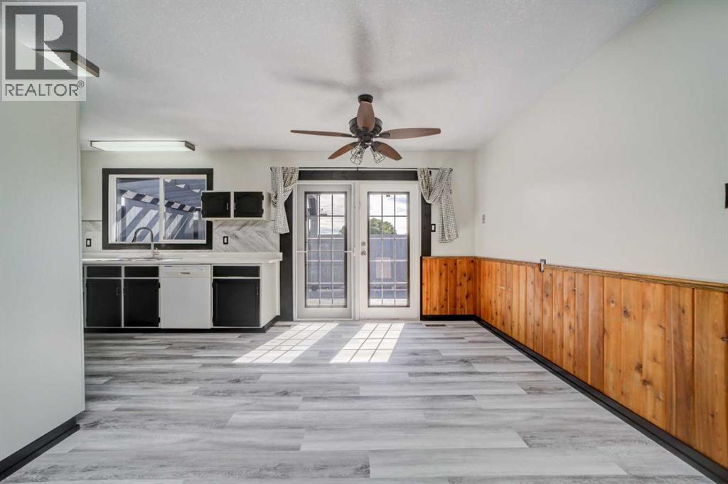 162 Pensacola Court W — photo 10