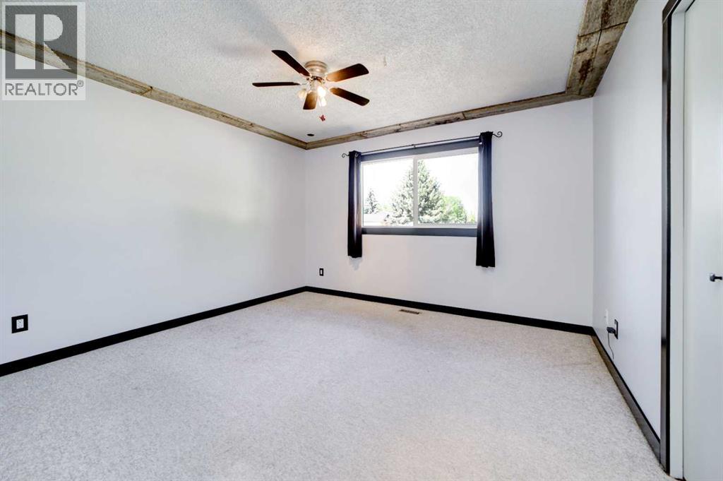 162 Pensacola Court W — photo 18