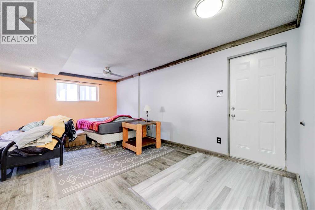 162 Pensacola Court W — photo 26