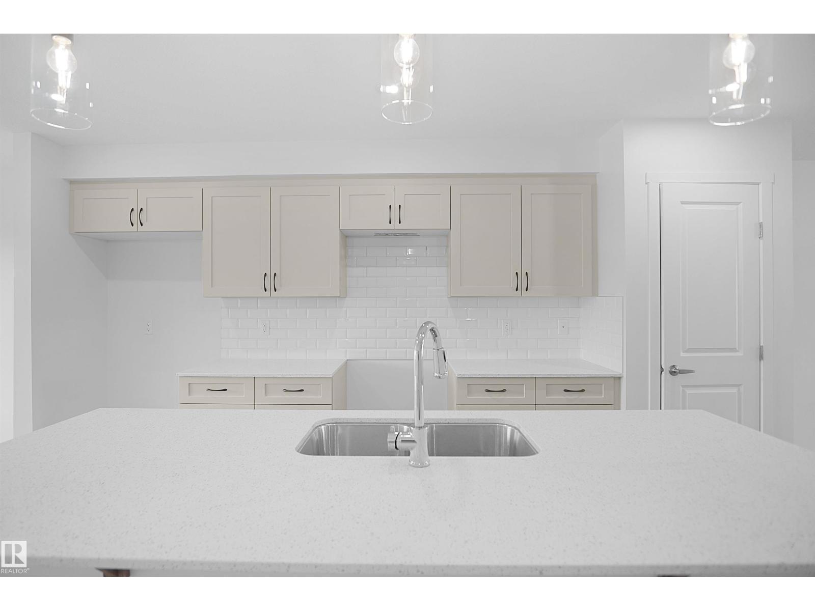 21204 25 AV NW - 9