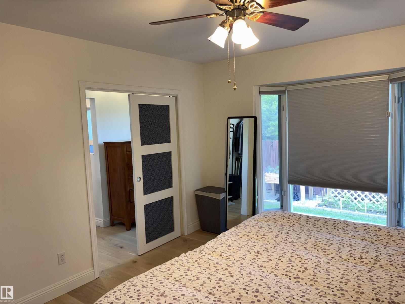 14016 85 AV NW - 29