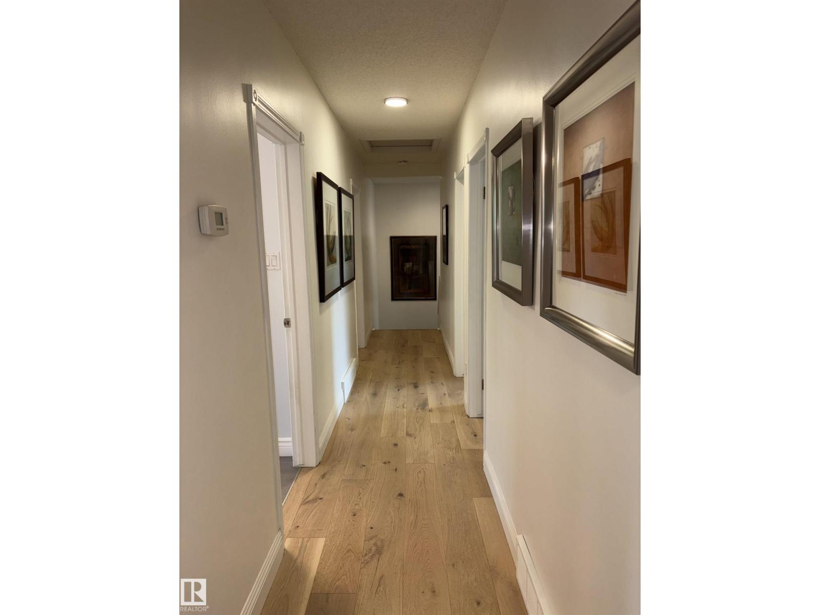 14016 85 AV NW - 43