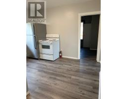 18 Mckinley Ave, Wawa, ON P0S1K0 Photo 11