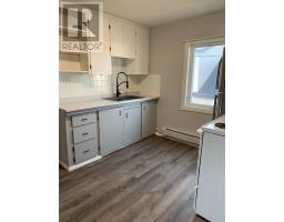 18 Mckinley Ave, Wawa, ON P0S1K0 Photo 8