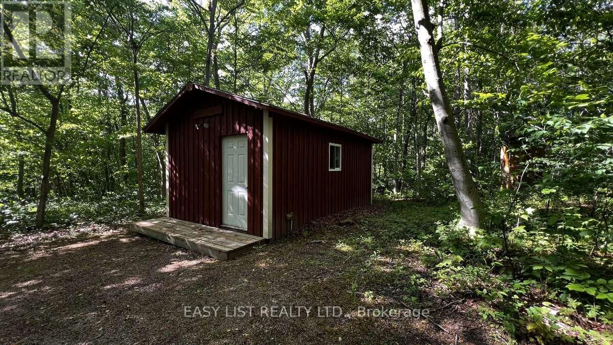 13749 LARGIE ROAD - 43