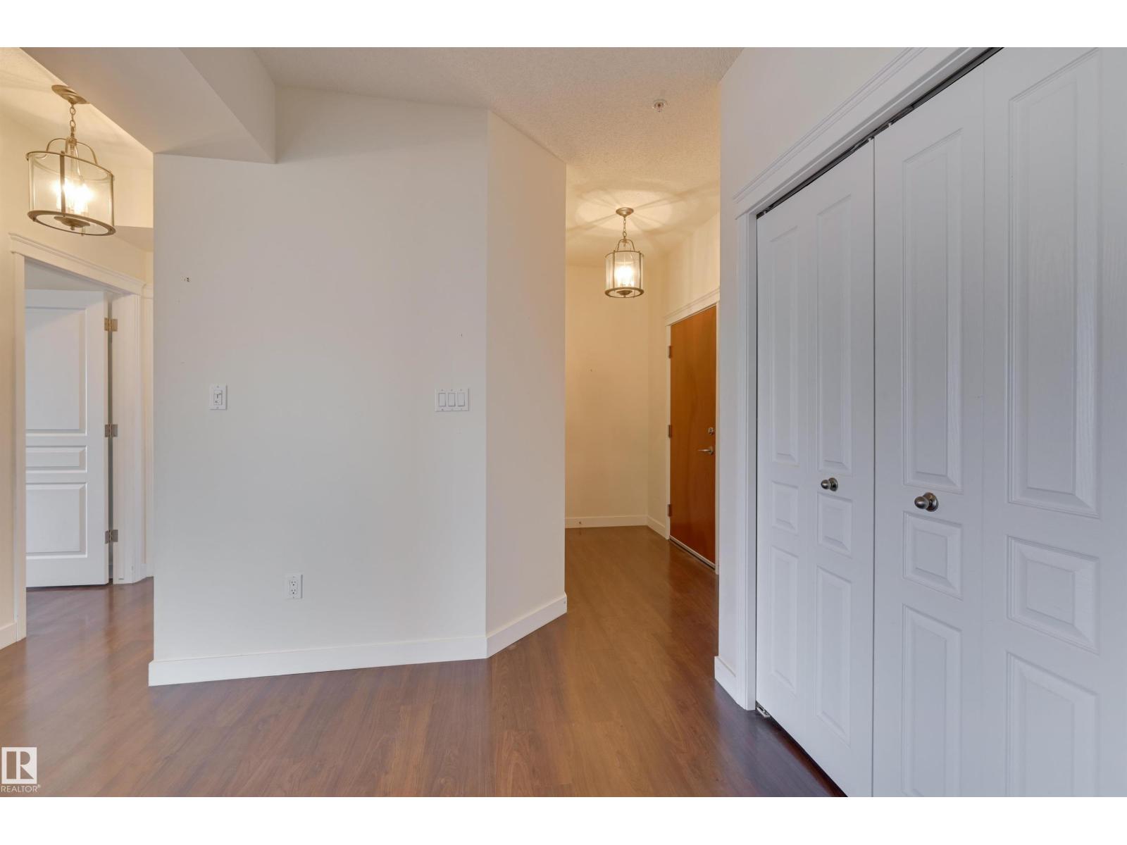 #521 10333 112 ST NW - 17