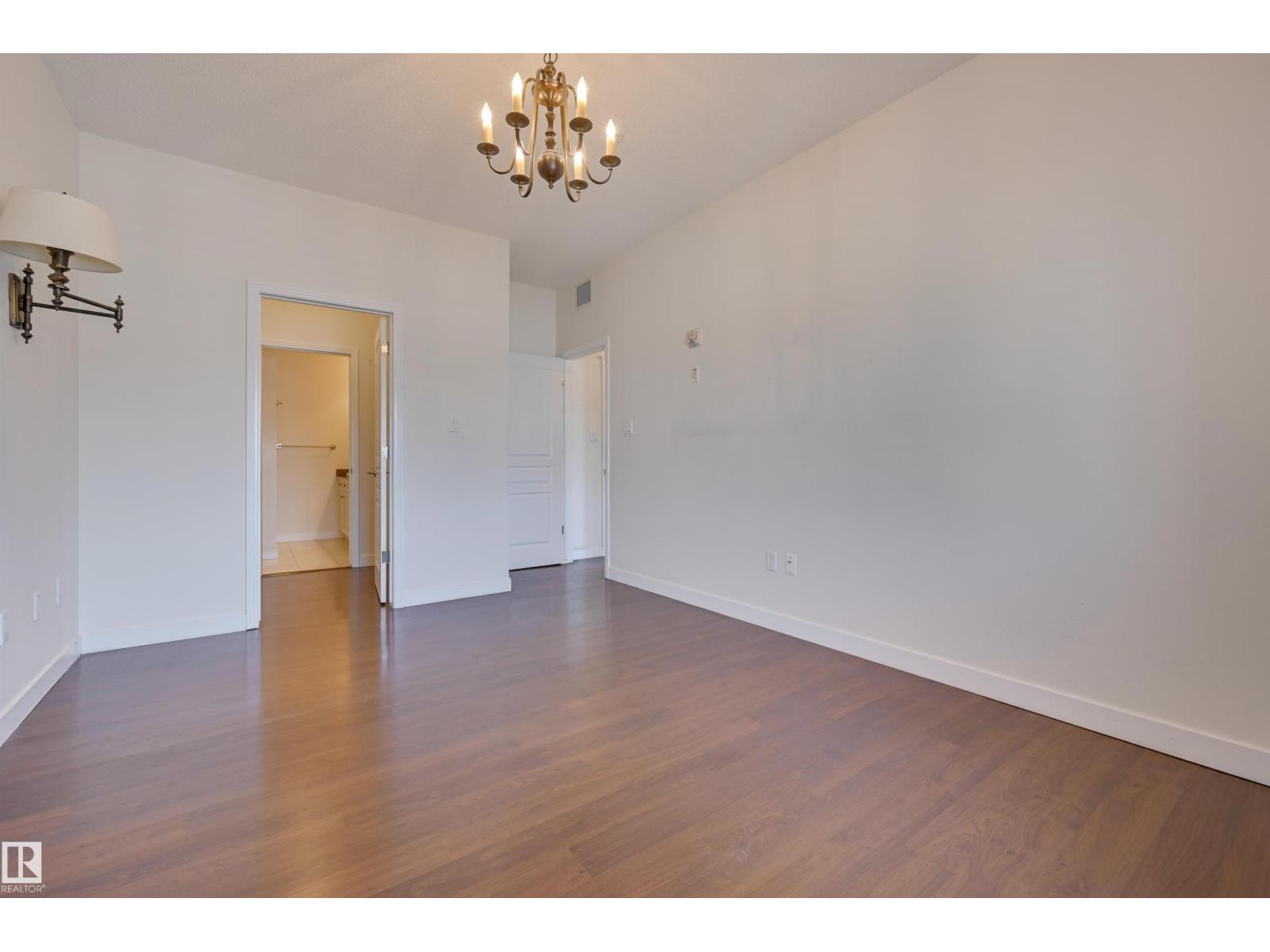 #521 10333 112 ST NW - 20