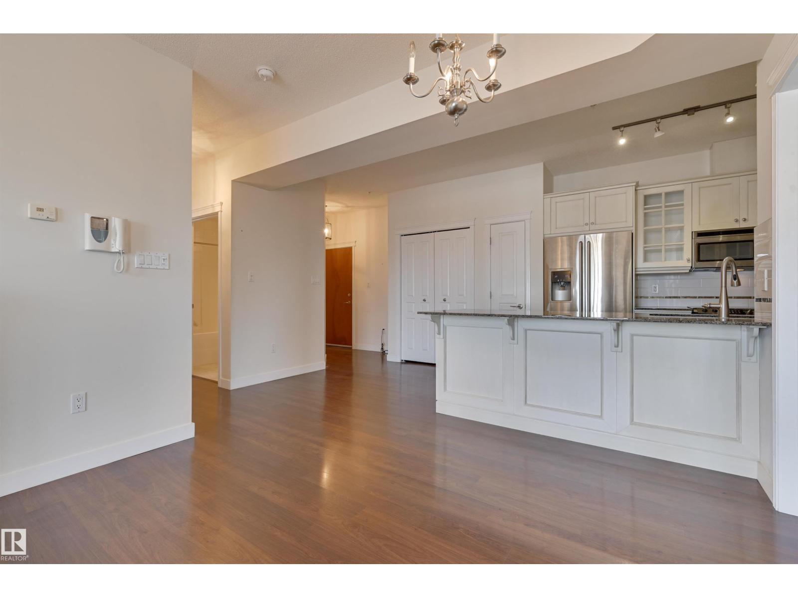 #521 10333 112 ST NW - 10