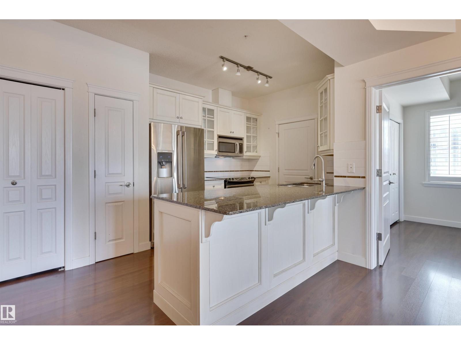 #521 10333 112 ST NW - 12