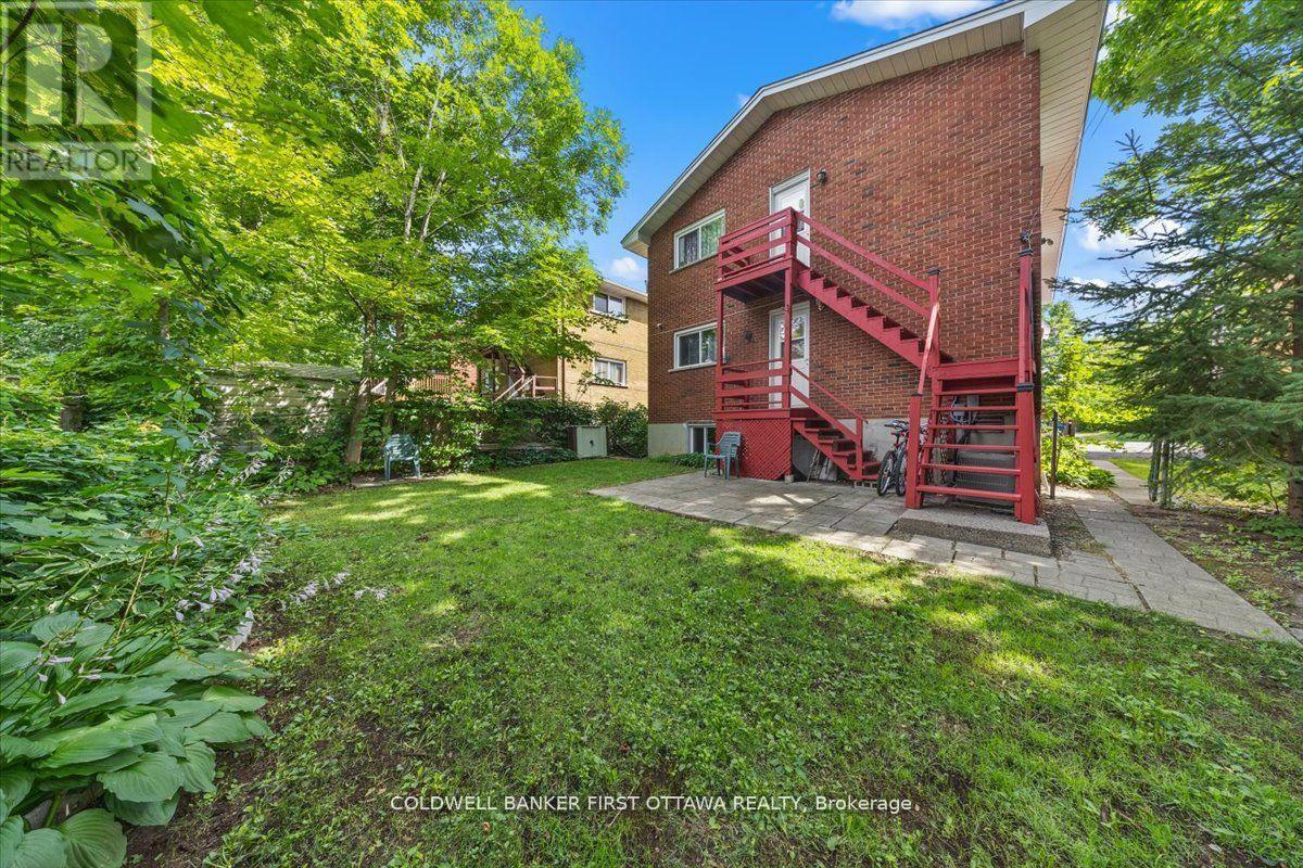7 Bed, 3 Bath Multi-Family for Sale in Ottawa – 902 WATSON STREET, Ottawa – MLS# X13440814 - Image 27
