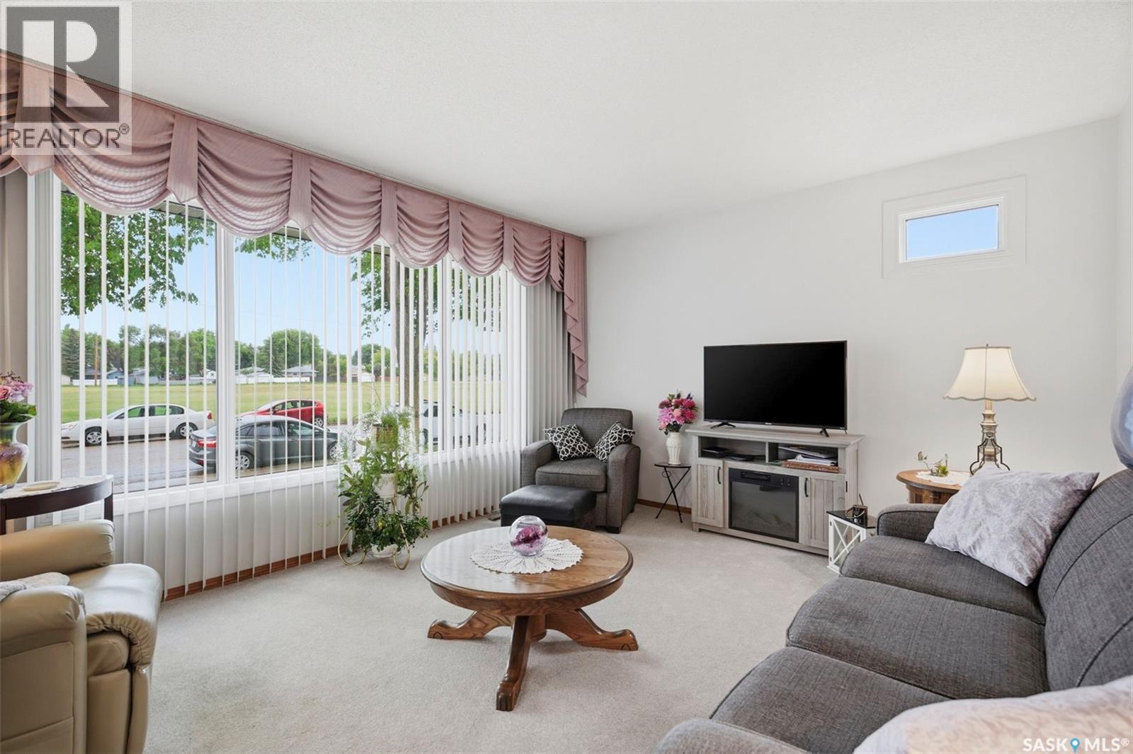 1019 McMillan AVENUE - photo 4