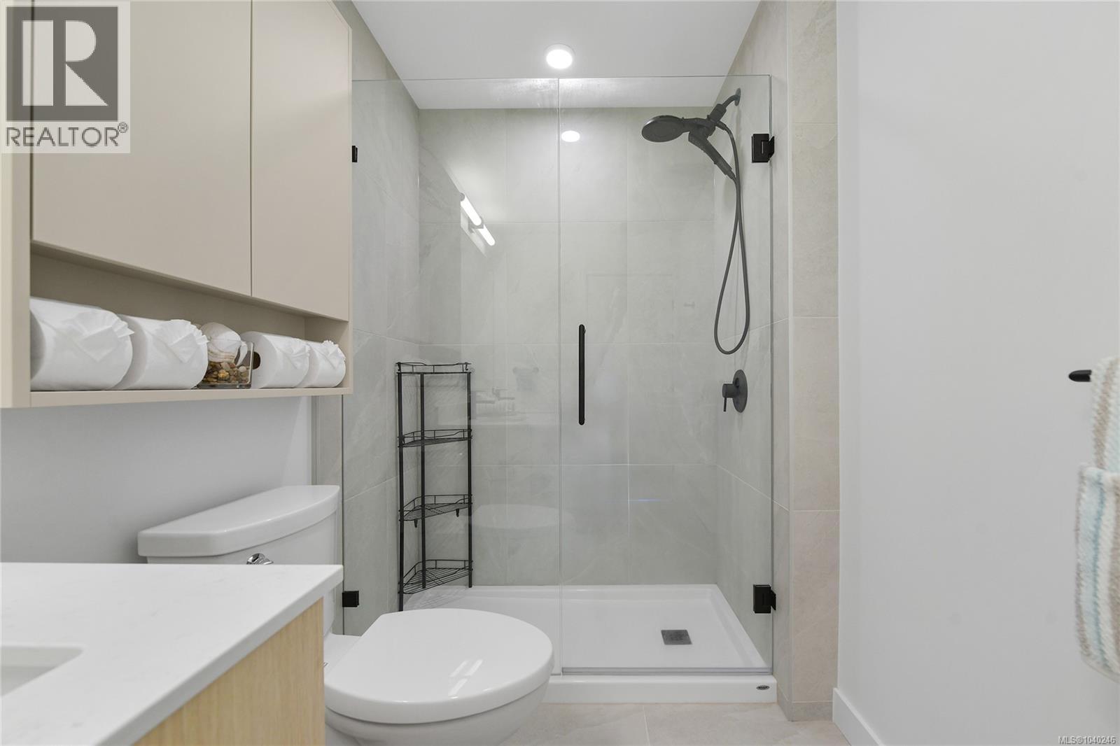 412 3564B RYDER HESJEDAL Way, Colwood