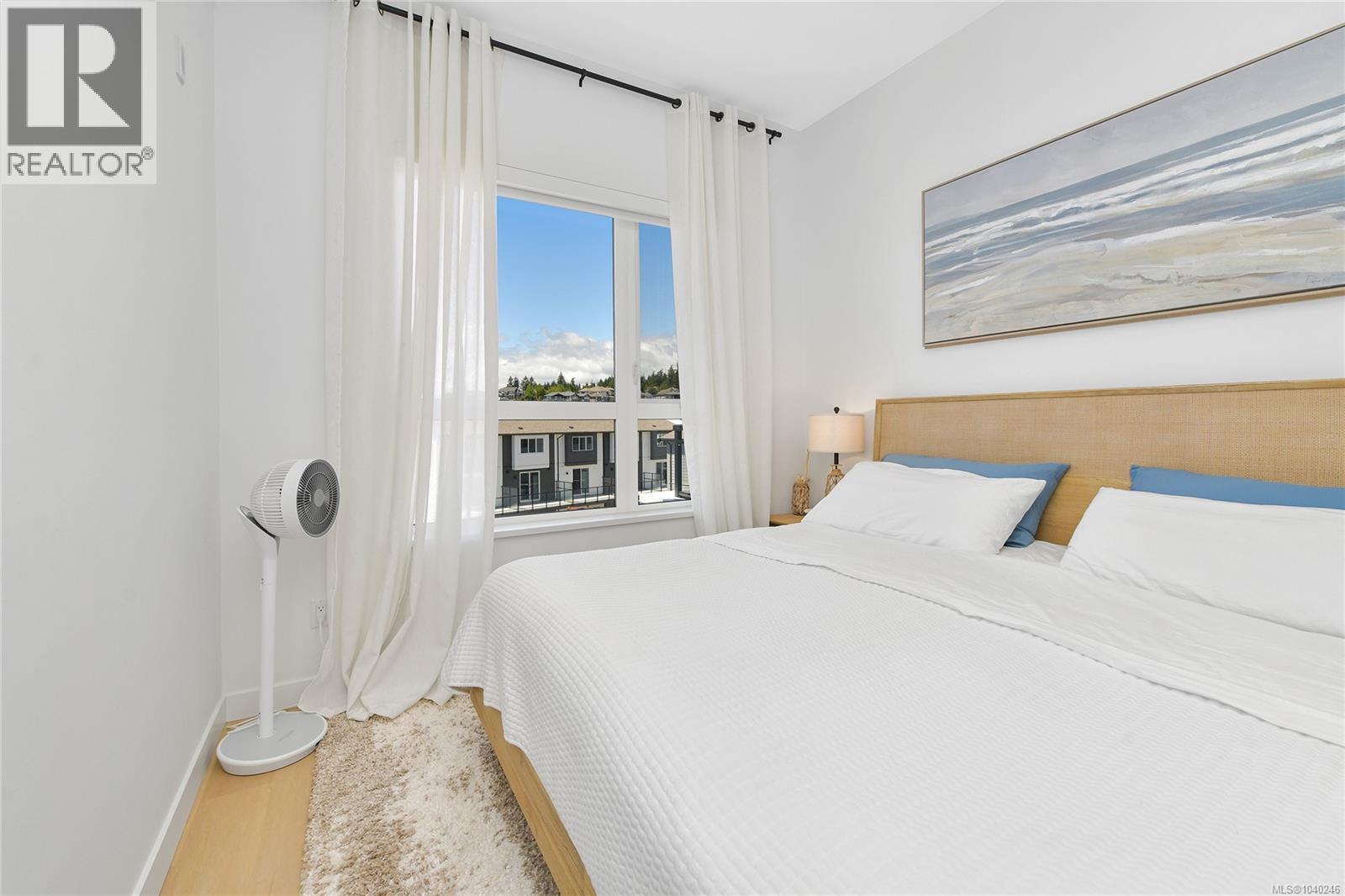 412 3564B RYDER HESJEDAL Way, Colwood